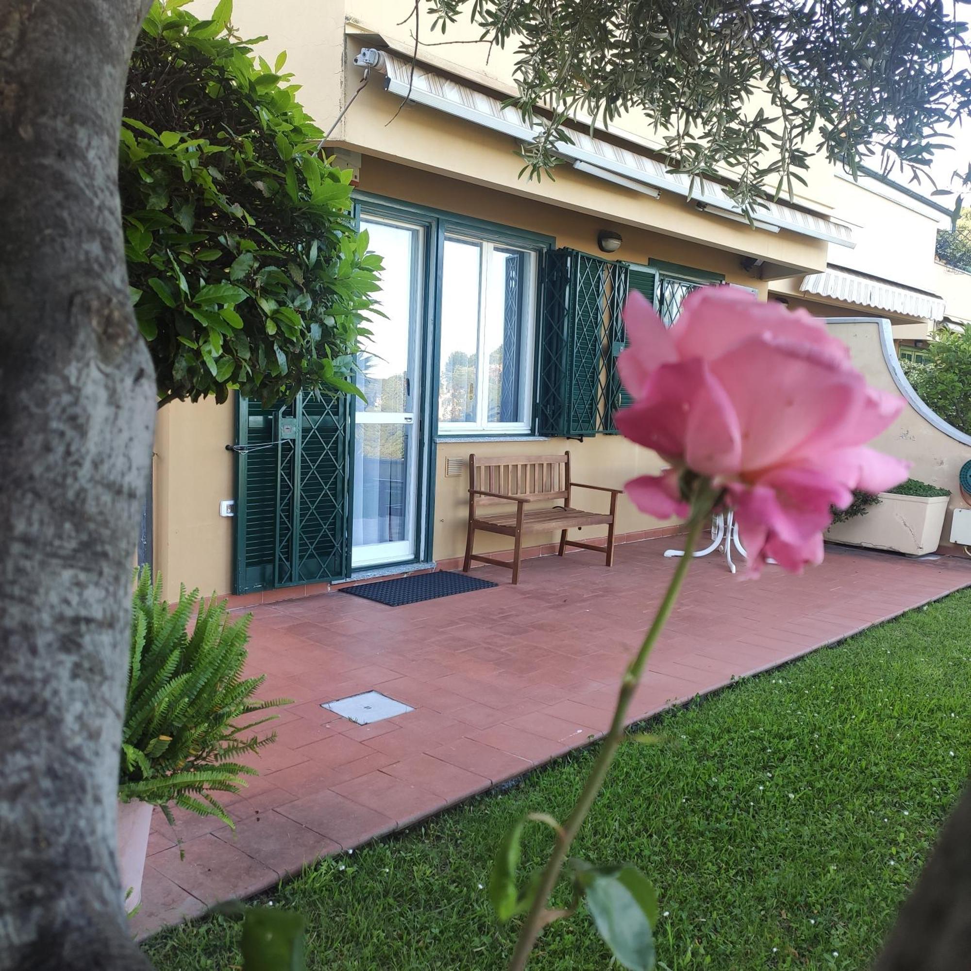 Il Giardino Sull'Isola - Appartamento - Bergeggi Exterior foto